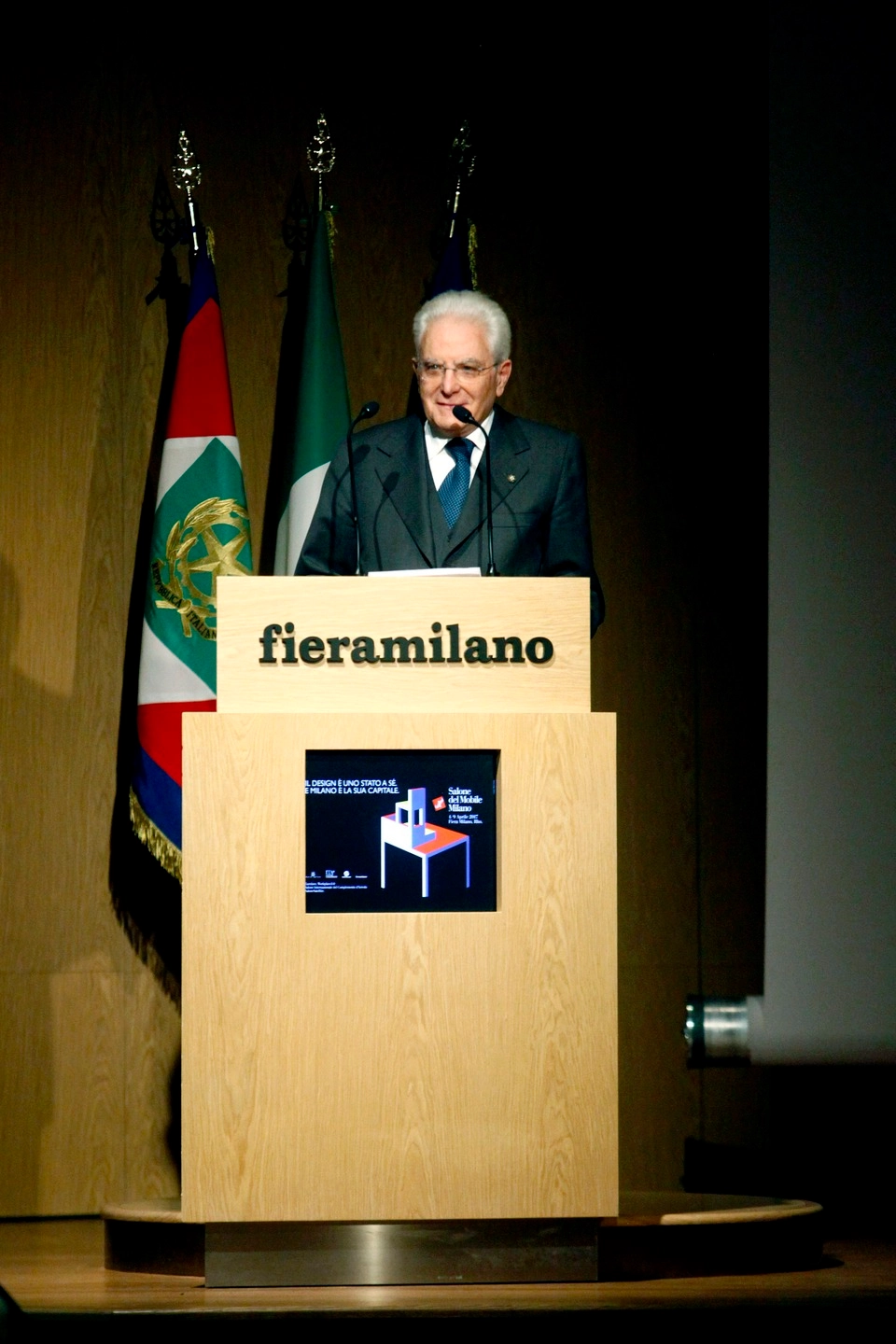 immagine di sfondo 16