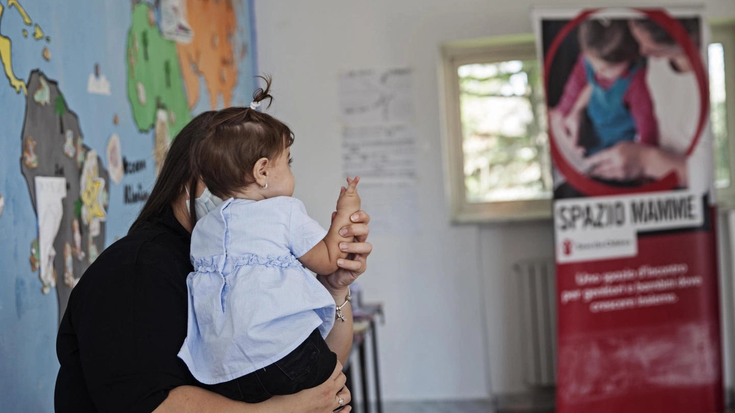 Il rapporto sulle "equilibriste" di Save the Children è all’ottava edizione Il rapporto sulle "equilibriste" di Save the Children è all’ottava edizione