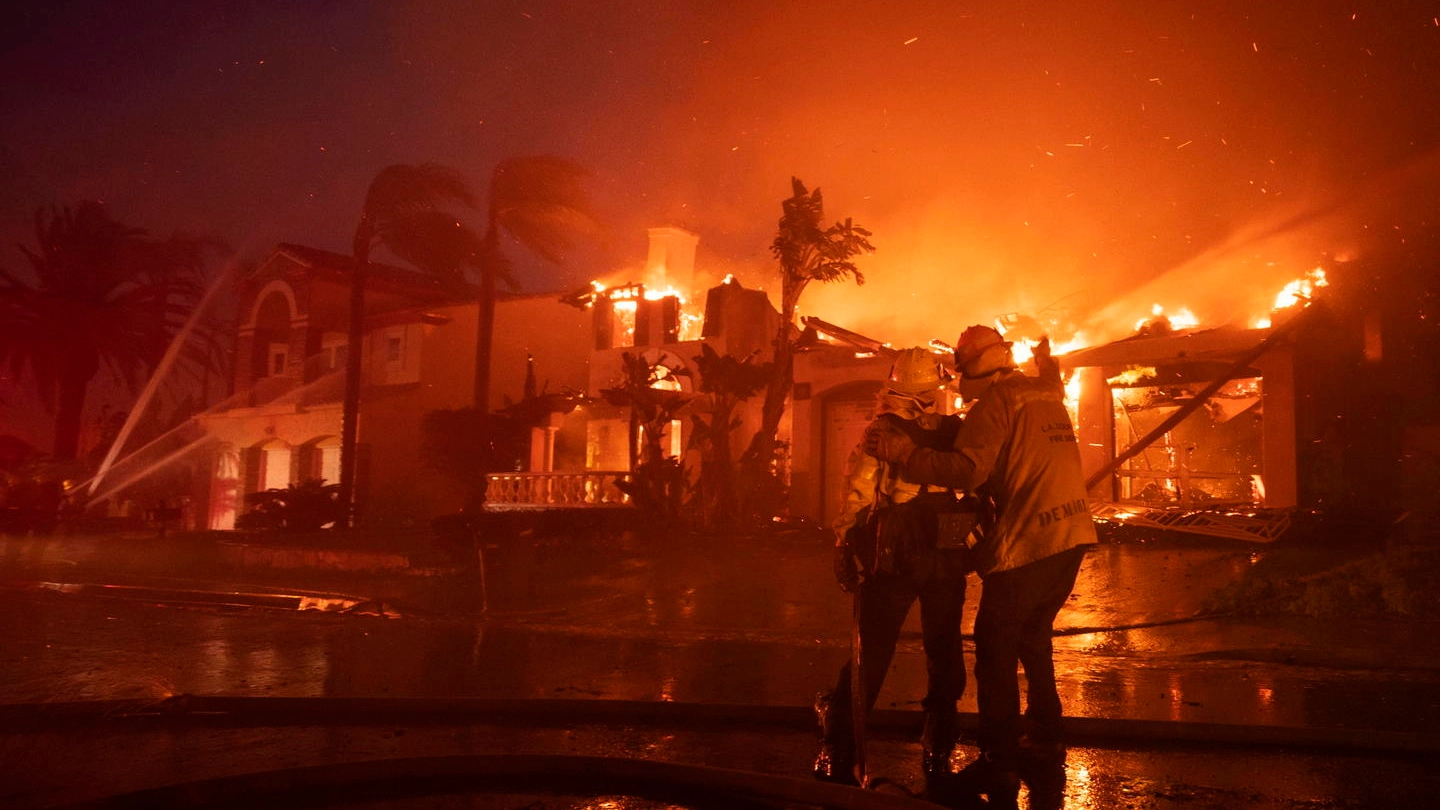 L'incendio a Orange County