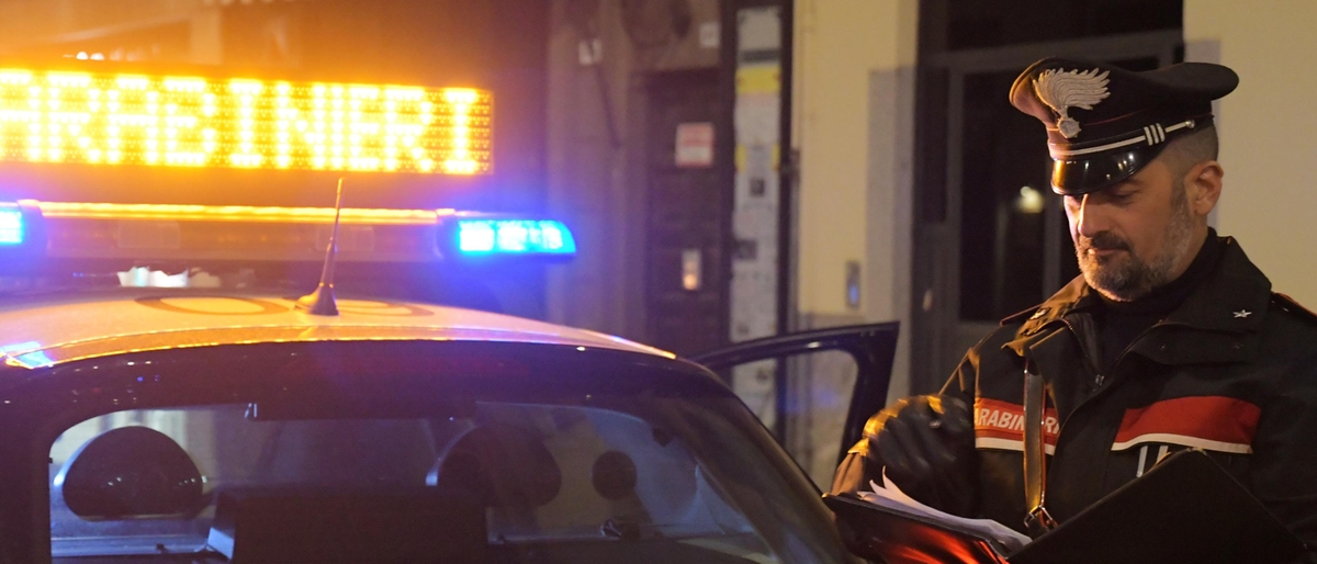 Incidente e pestaggio Inchiodati dai video: giovani violenti nei guai