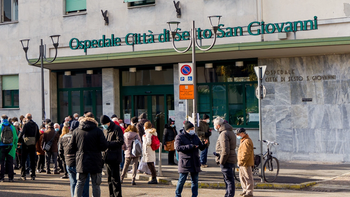 L'ingresso dell'ospedale di Sesto San Giovanni