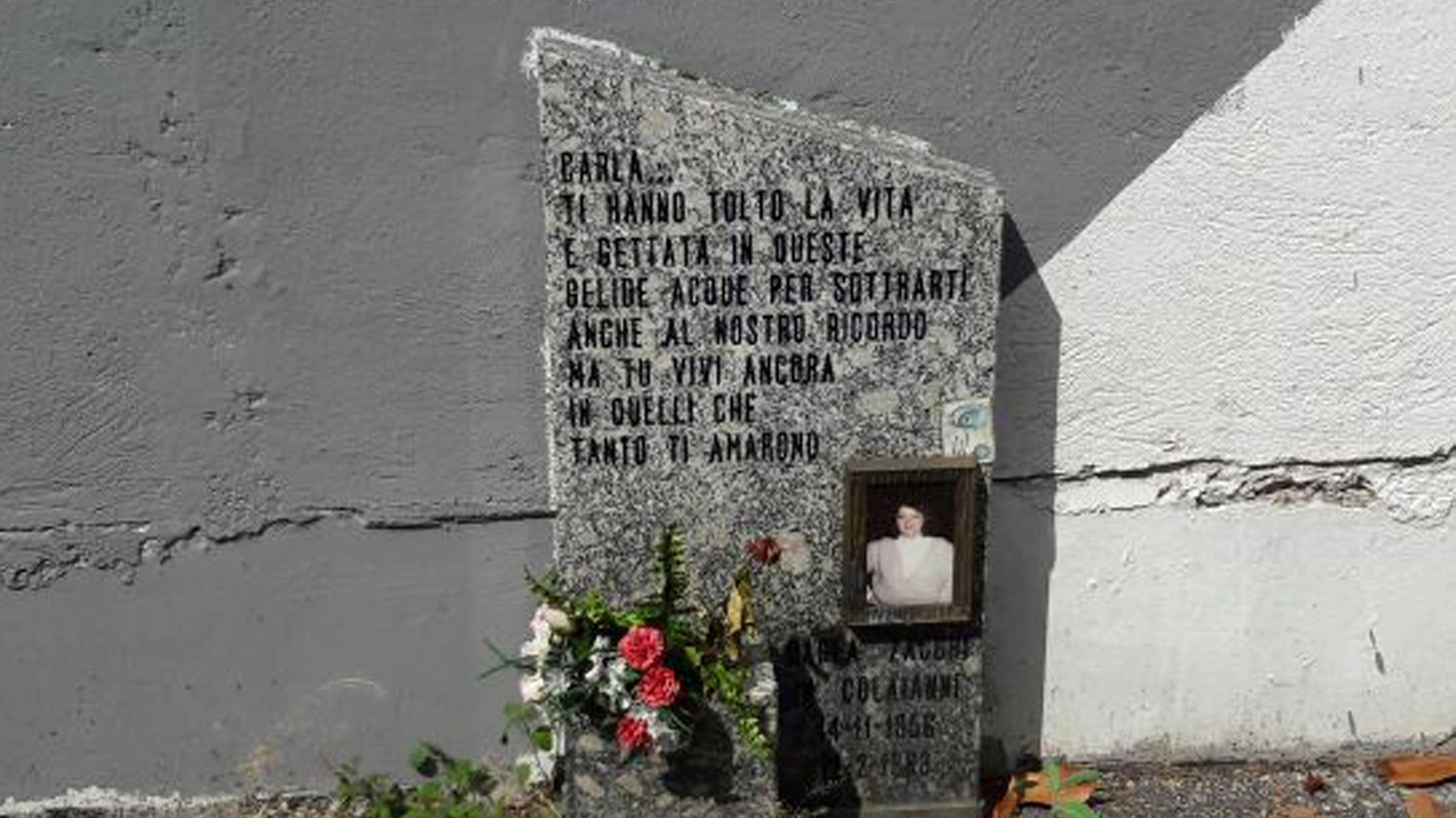 Una lapide commemora a Monza Carla Zacchi, prima vittima del serial killer