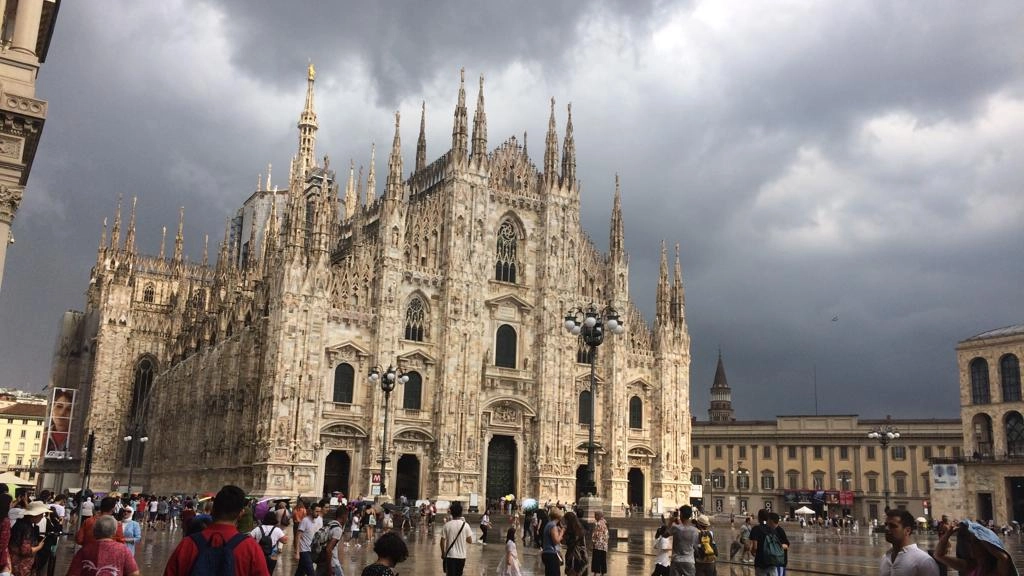 Maltempo, temporali in arrivo su Milano (Newpress)
