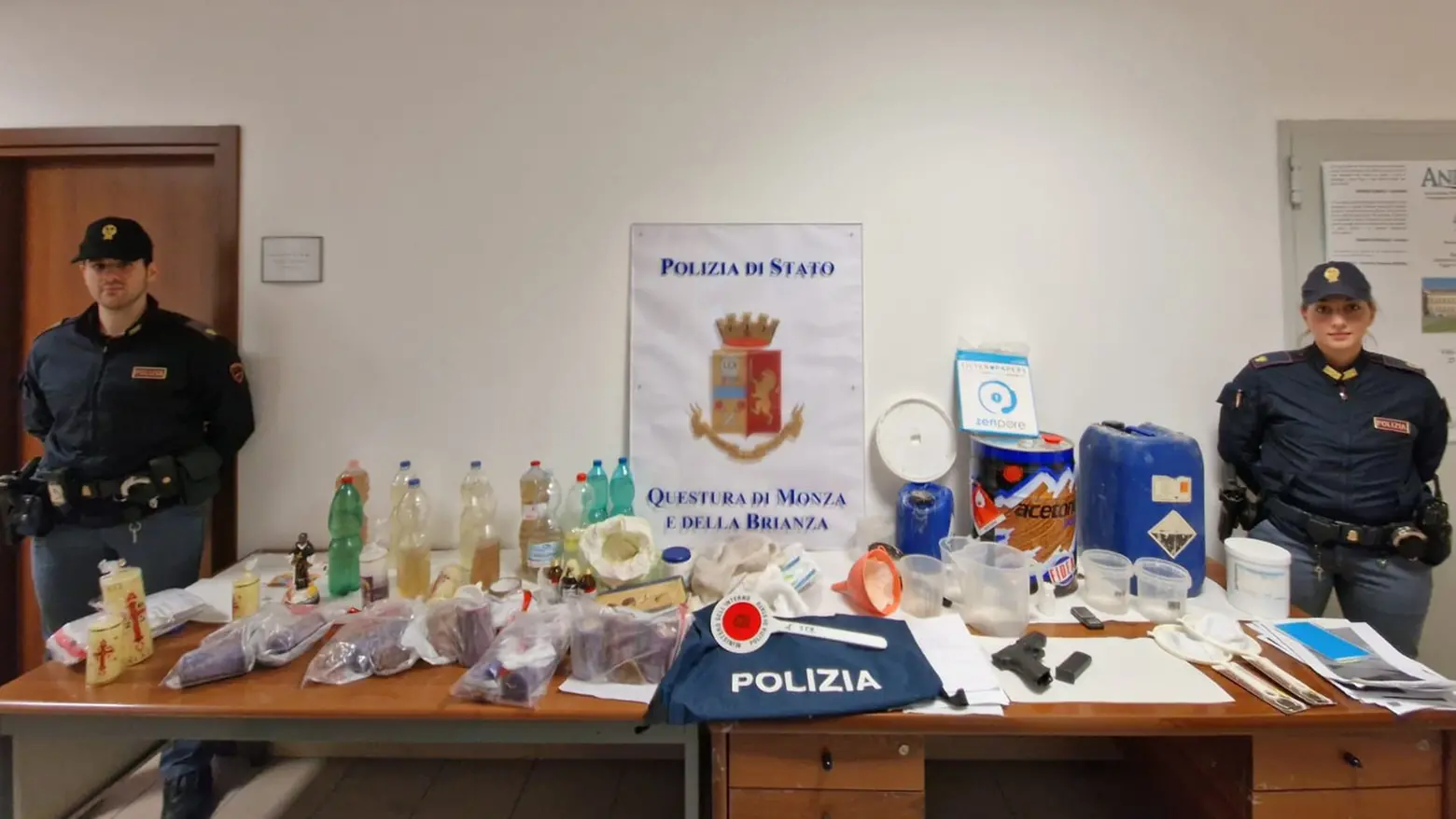 La droga sequestrata dagli agenti brianzoli