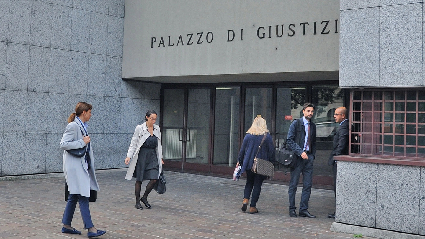 Lo scontro tra parroco e sindaco di Castiglione Intelvi finisce davanti a un giudice di Como