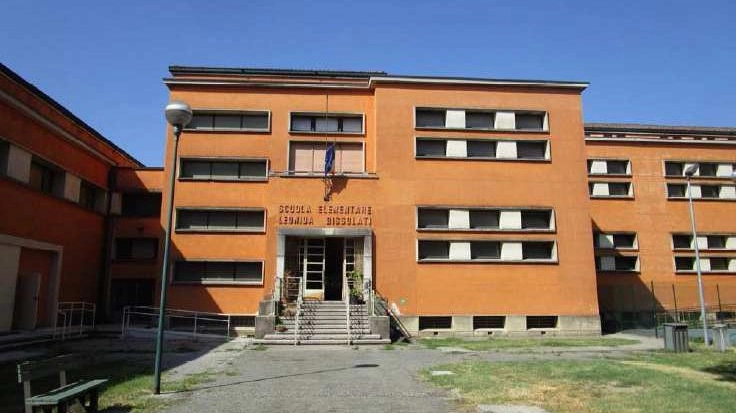 La scuola elementare Bissolati di Cremona