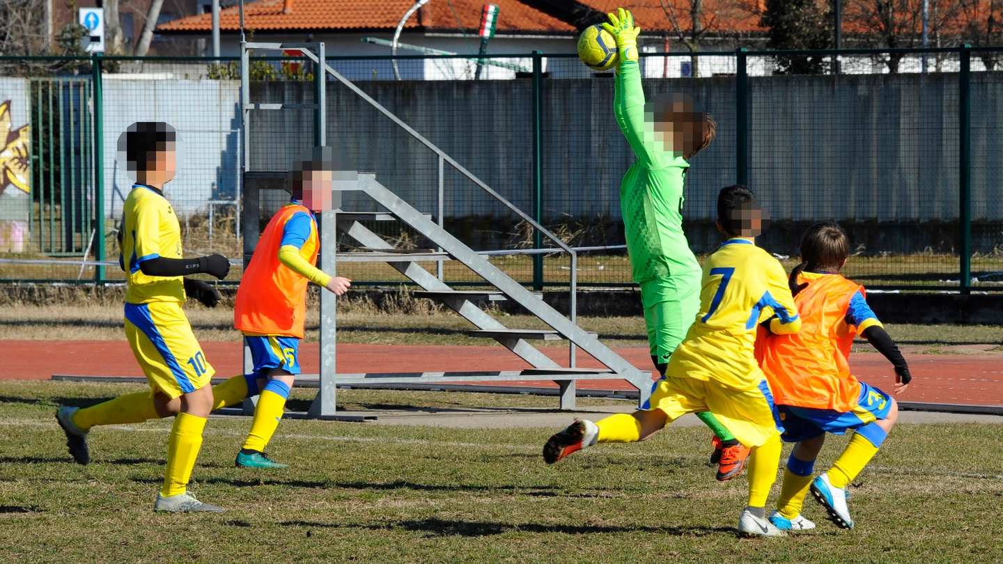 Partita di calcio giovanile (Archivio) Partita di calcio giovanile (Archivio)
