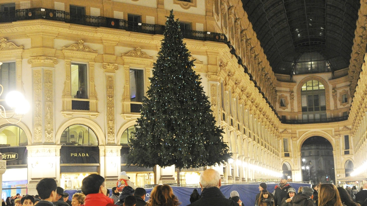 Albero di Natale in Galleria a Milano