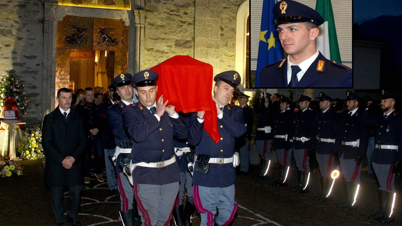 Nuova Olonio, il funerale del poliziotto Francesco Pischedda