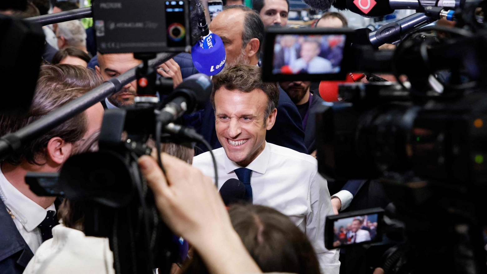 Il presidente francese Emmanuel Macron, 44 anni (Ansa)