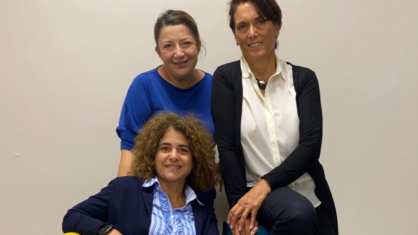 Francesca Cedri, Simona Mirano e Giovanna Prina (in foto, da sinistra)