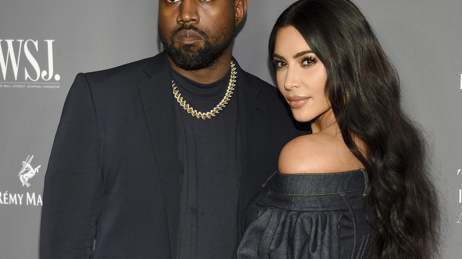 Kanye West con la moglie Kim Kardashian (Ansa)