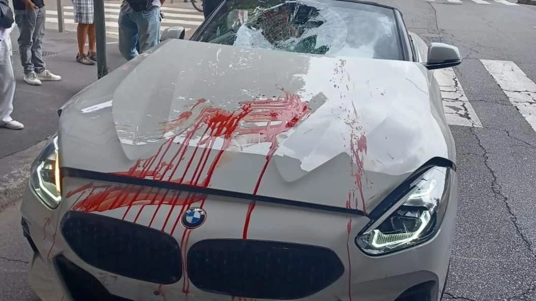 Scontro con una Bmw cabrio a Milano: Rider di 38 anni in ospedale
Scontro con una Bmw cabrio a Milano: Rider di 38 anni in ospedale