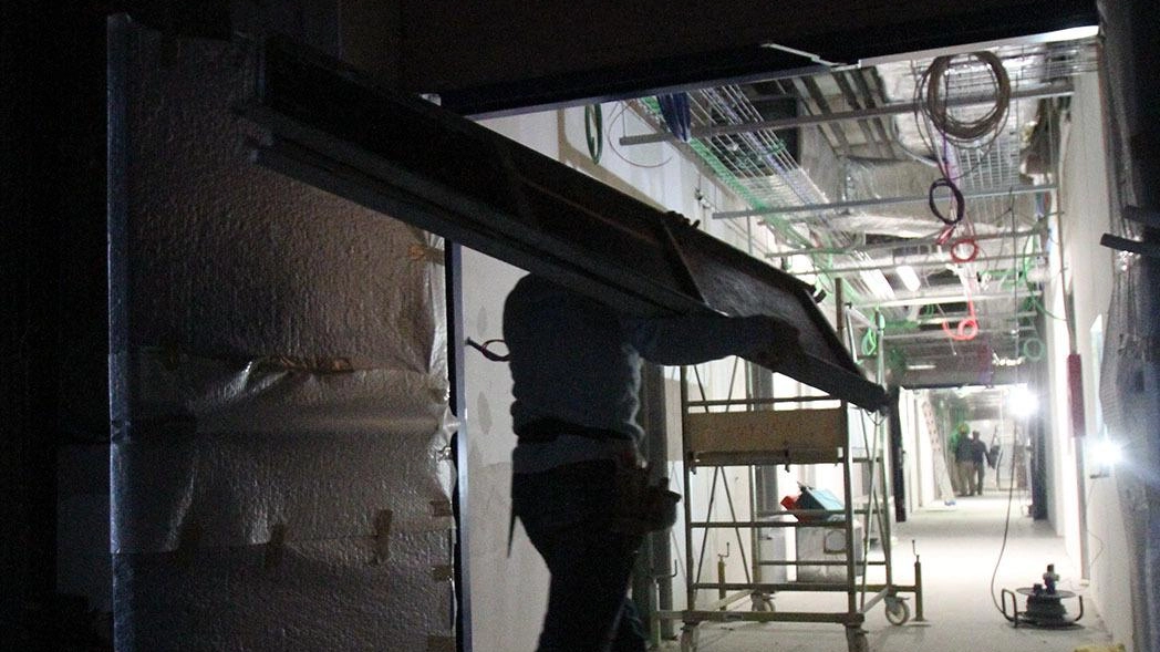 I vigili nell’ex caserma Polstrada: "Due milioni di euro buttati via" I vigili nell’ex caserma Polstrada: "Due milioni di euro buttati via"