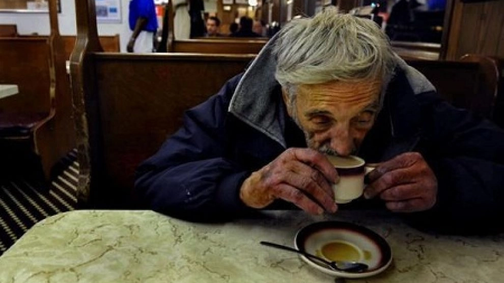 Un caffè sospeso per gli anziani, la bella iniziativa nella Bergamasca