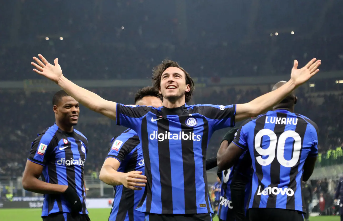 Inter, Darmian si avvicina al derby rinnovando il contratto: "Voglio  vincere ancora"