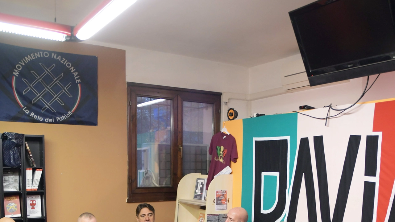 Pavia, s’insedia la 'Rete dei patrioti': Destra e Sinistra vicine di casa