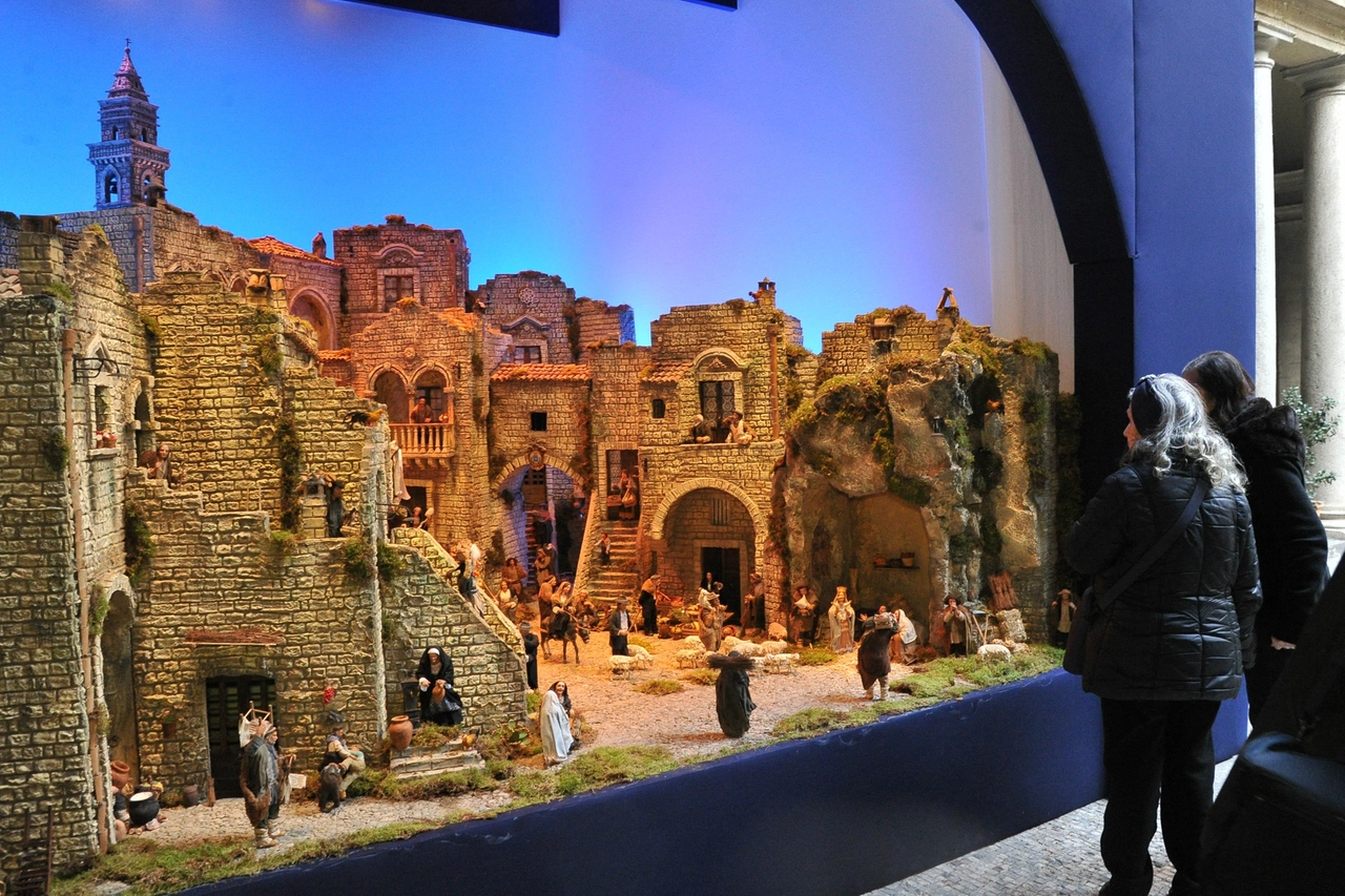 2 - Andare a vedere il presepe di Palazzo Marino