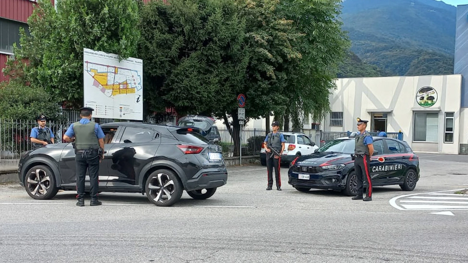 Il giovane è stato individuato grazie alle indagini dei carabinieri Il giovane è stato individuato grazie alle indagini dei carabinieri