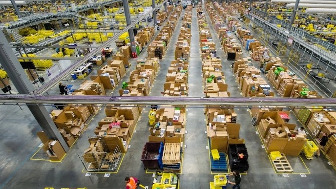 I colossi della logistica hanno fame di terreni: a Milano e Mantova progetti grandi come 75 campi di calcio
