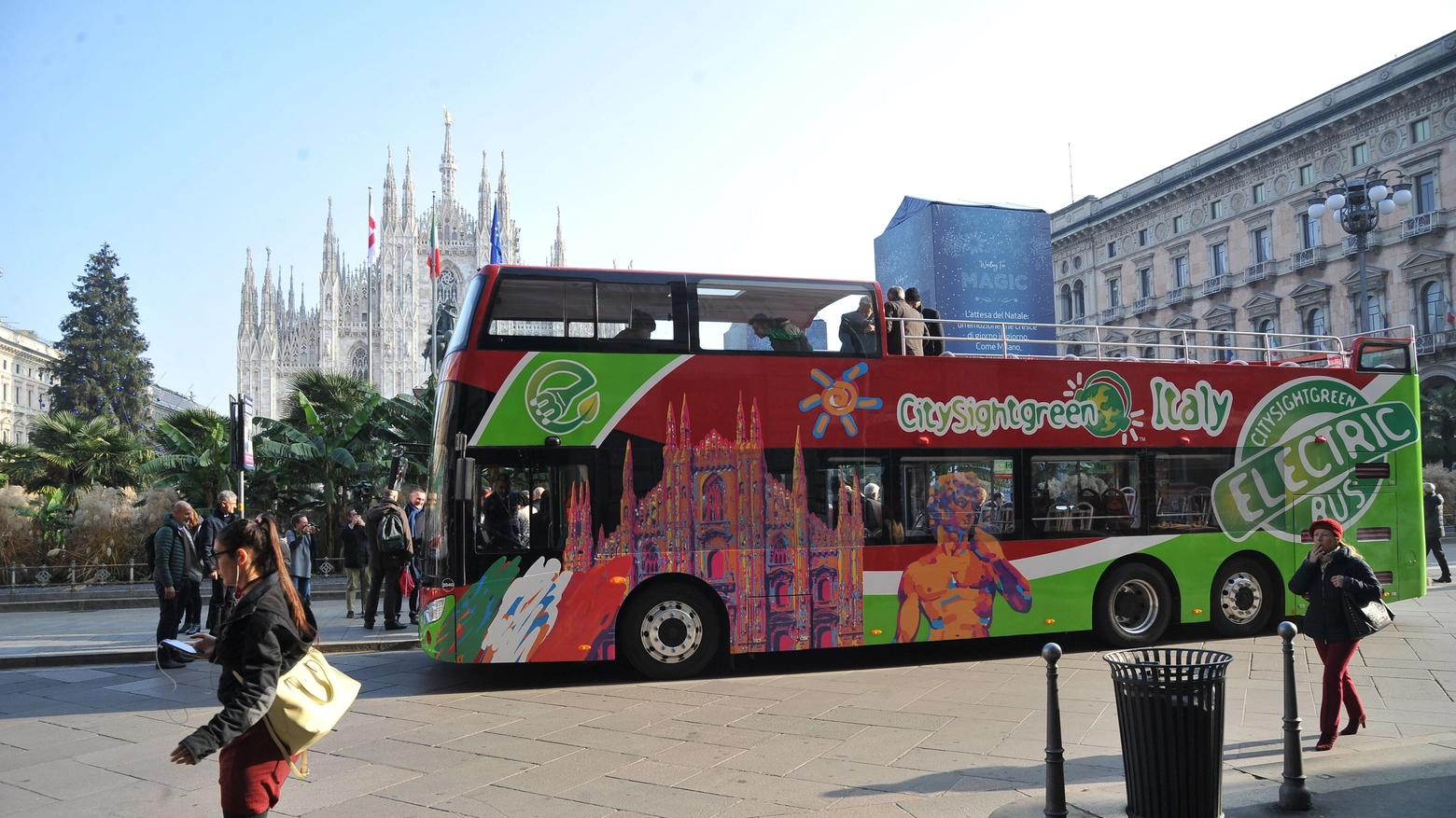 MIlano, il primo bus turistico elettrico in Italia