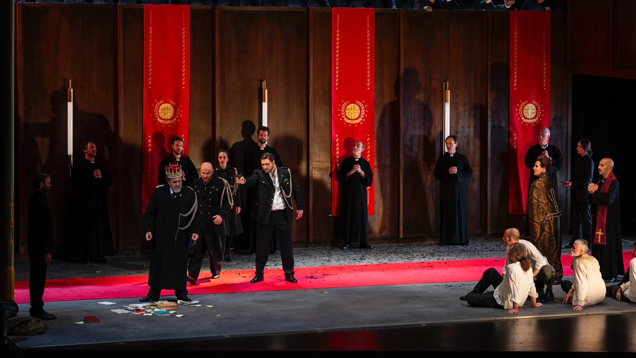 Le prove generali dell'opera Don Carlo al Fraschini di Pavia