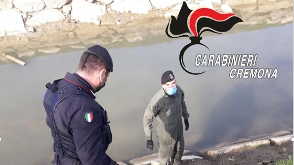 Artificieri e carabinieri nel canale Ciria