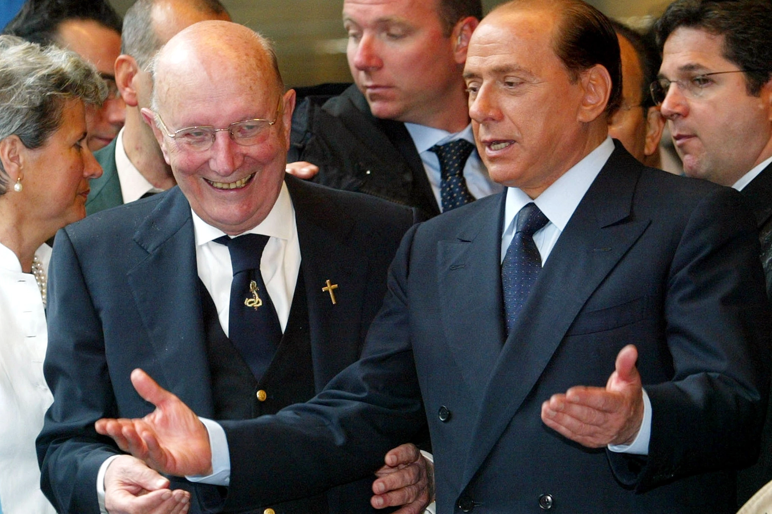 Silvio Berlusconi e Don Luigi Verzè, fondatore del San Raffaele
