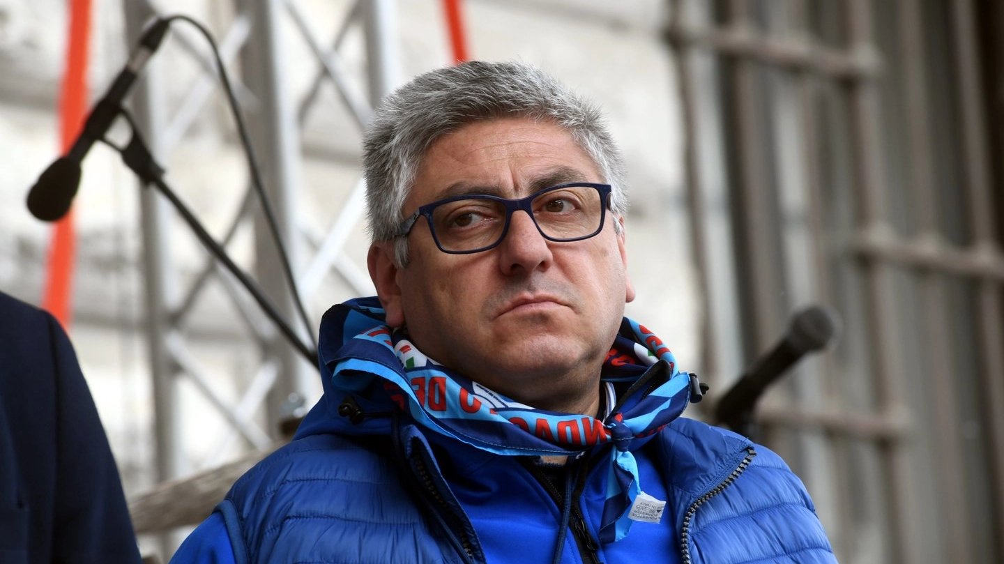 Enrico Vizza, segretario generale della Uil Milano e Lombardia Enrico Vizza, segretario generale della Uil Milano e Lombardia