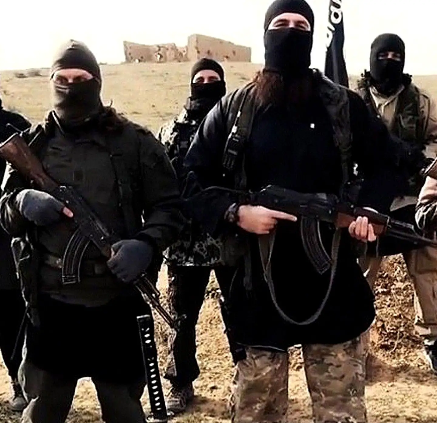 Terrorismo, espulso tunisino: aveva aderito alla causa jihadista