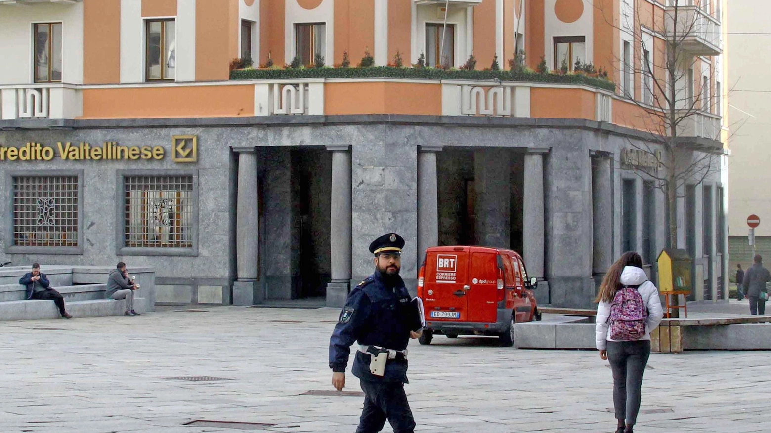 La sede in piazza Campello del Credito Valtellinese