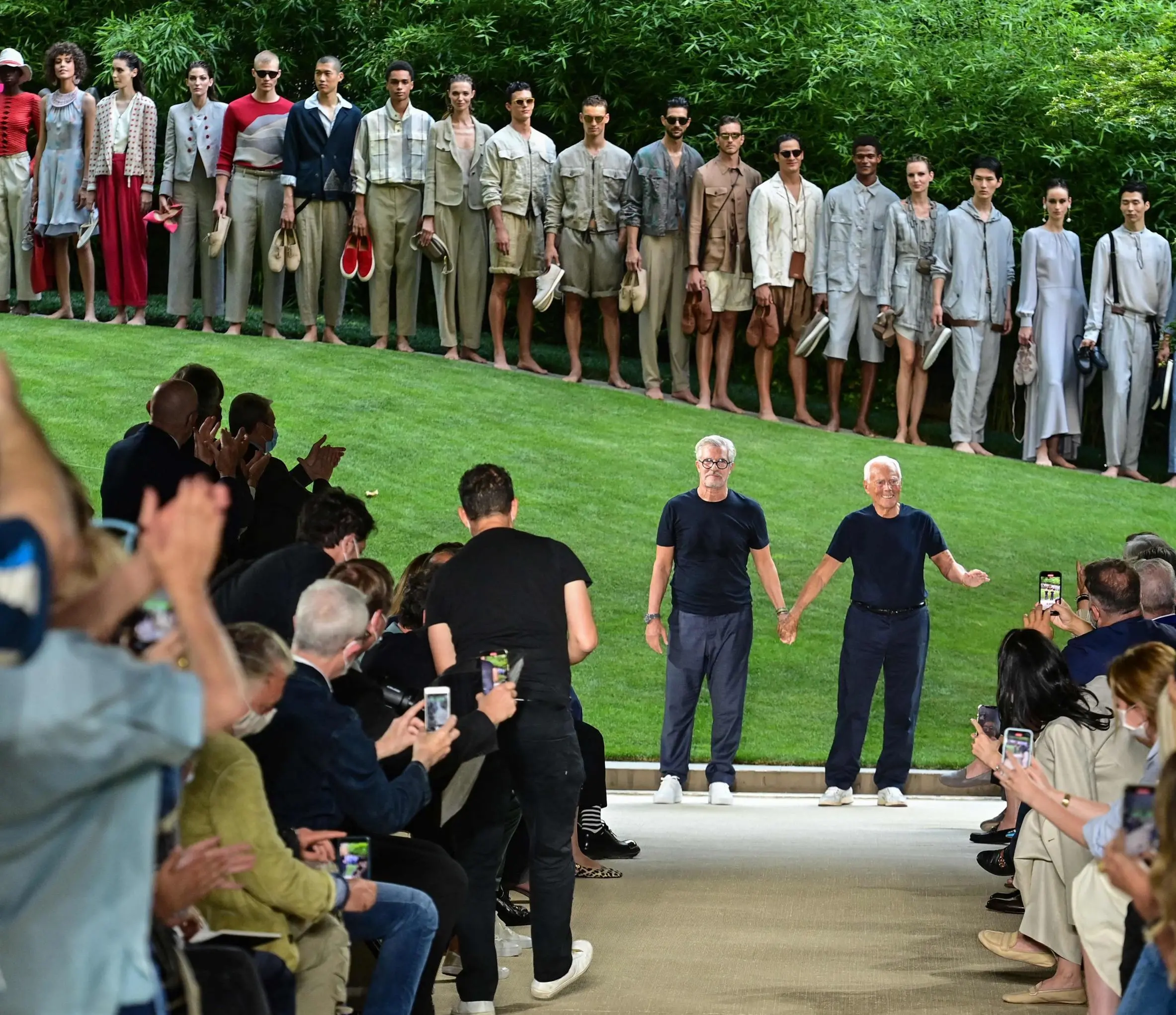 La moda "all gender" e il progetto per i rifugiati