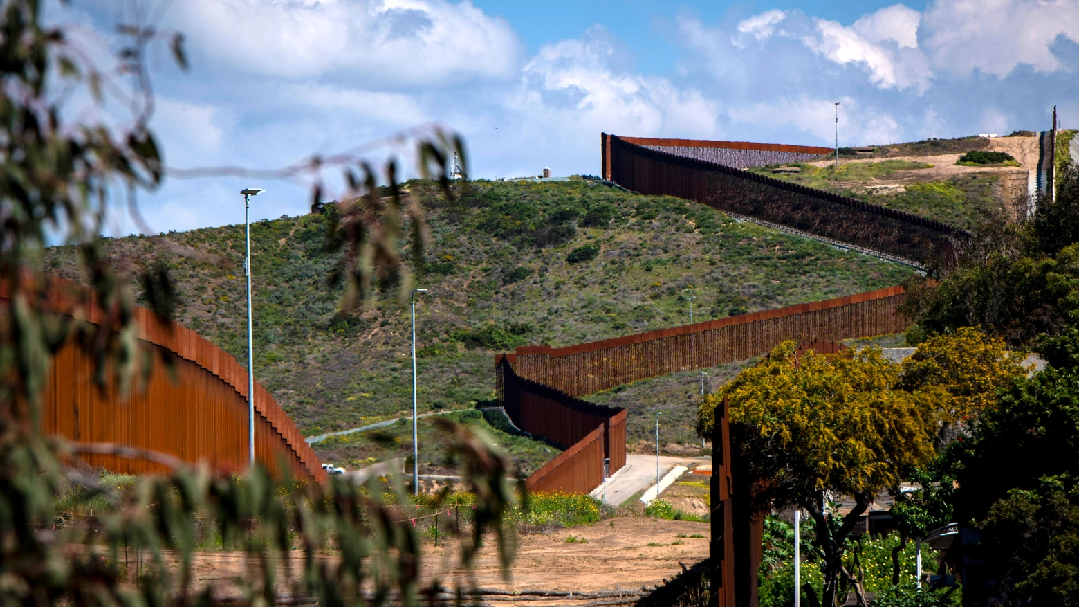 Il muro al confine tra Usa e Messico (Ansa)
