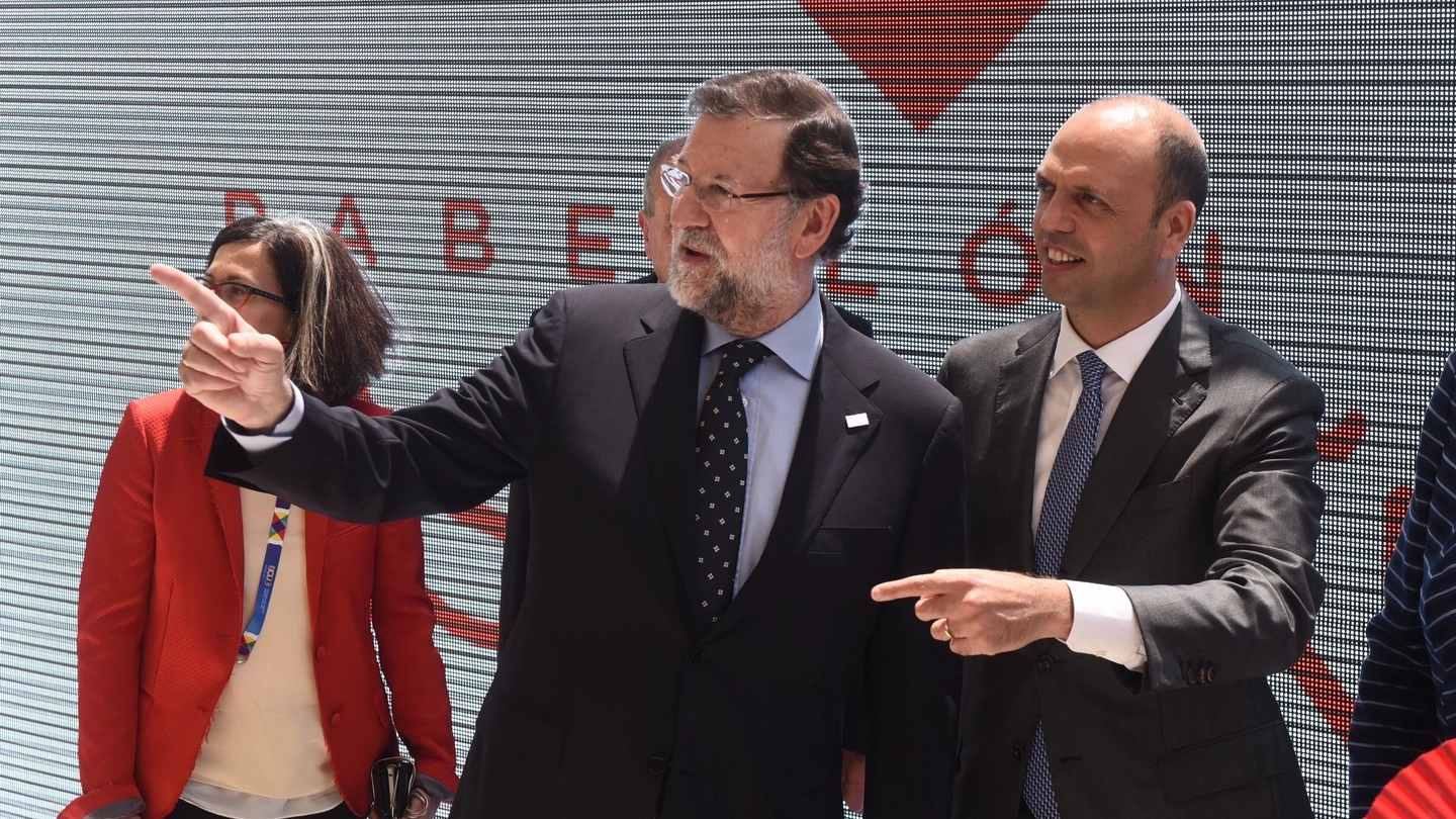 Fraterna amicizia e comunità di destino fra Italia e Spagna: lo dice Alfano a Rajoy a Expo