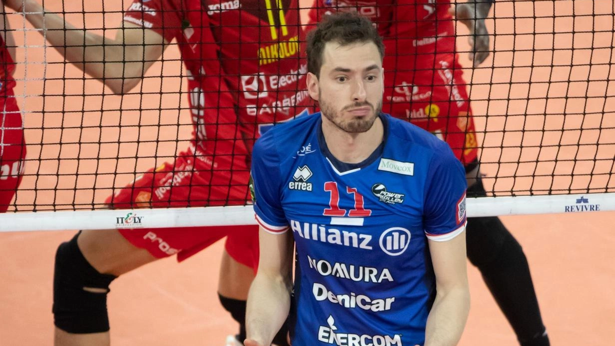 Milano si prepara per la Volley Superlega: capitan Piano: "Ho visto crescere questo club"
Milano si prepara per la Volley Superlega: capitan Piano: "Ho visto crescere questo club"