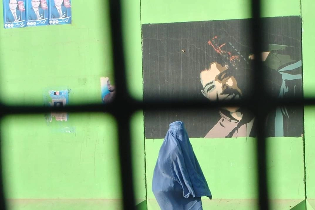 Donne afghane nell'età dei talebani