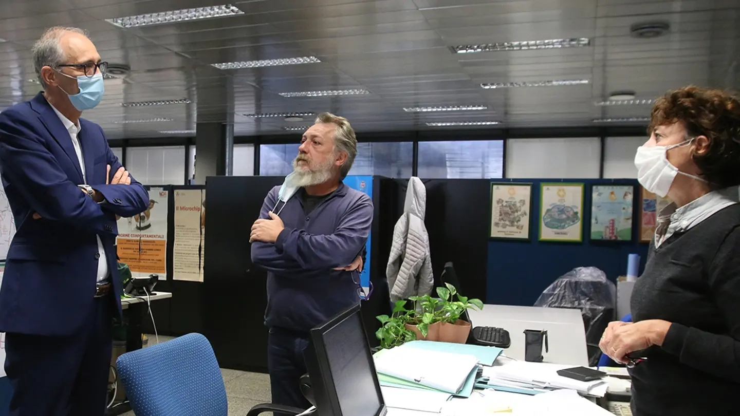 ll sindaco Airoldi incontra alcuni dipendenti comunali all’indomani della sua elezione ll sindaco Airoldi incontra alcuni dipendenti comunali all’indomani della sua elezione