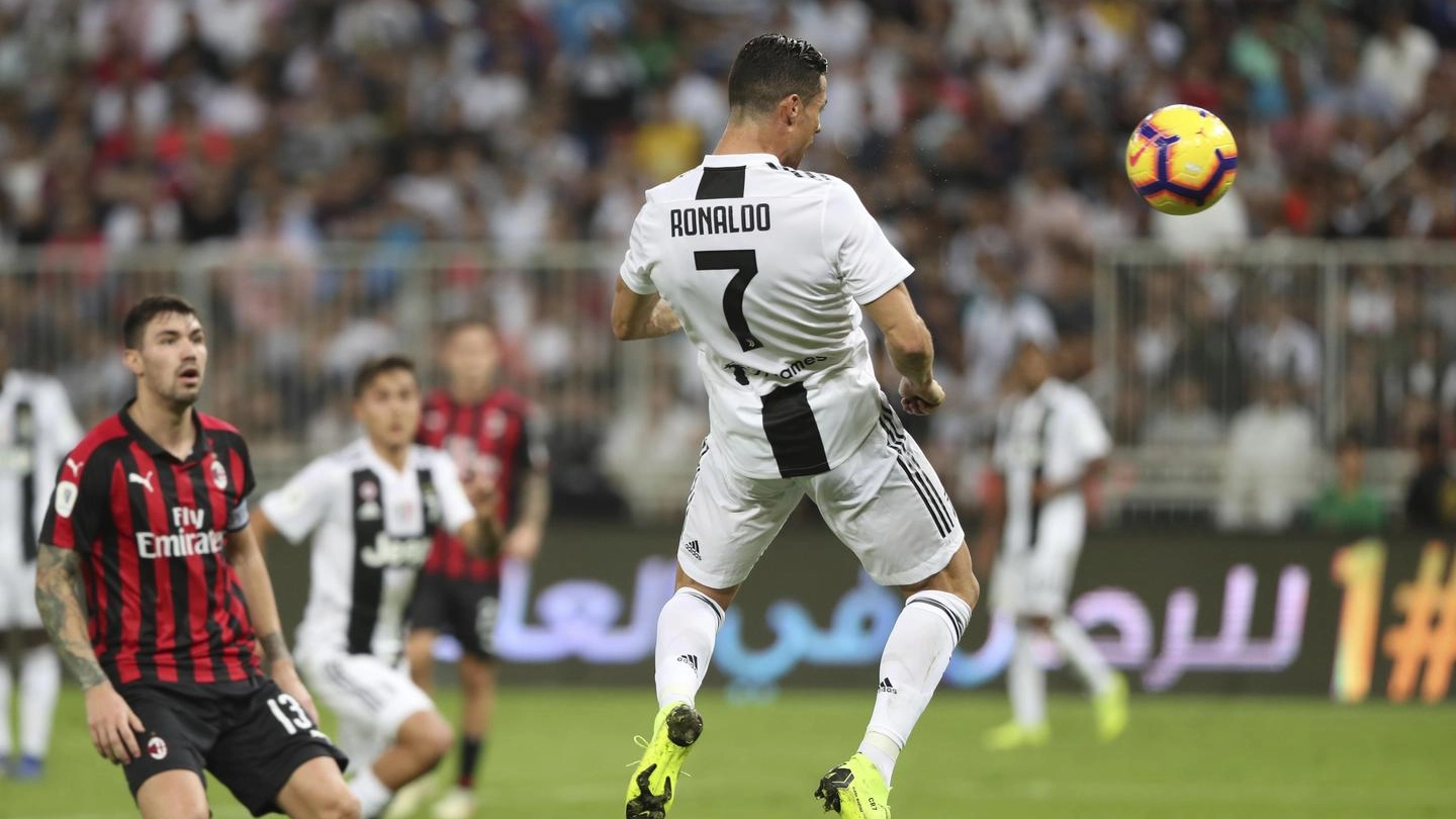Il gol di Cristiano Ronaldo che ha deciso la Supercoppa italiana (Ansa)