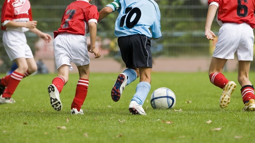 La rissa durante una partita di calcio categoria Pulcini tra Soresinese e Ripaltese