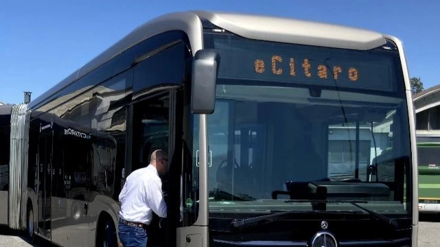 La transizione ecologica  Bus elettrico, primo test