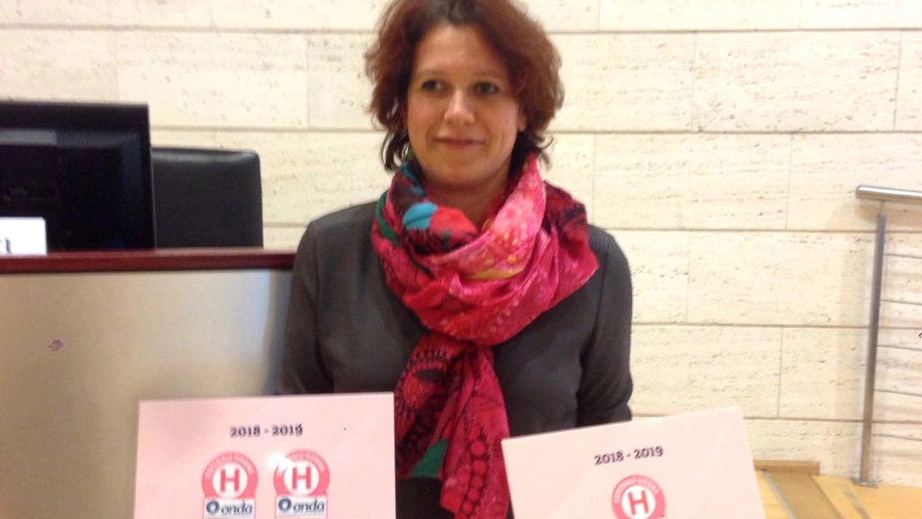  Elisa Pesenti  della Direzione medica dell'Asst Lecco che ha ritirato i Bollini rosa