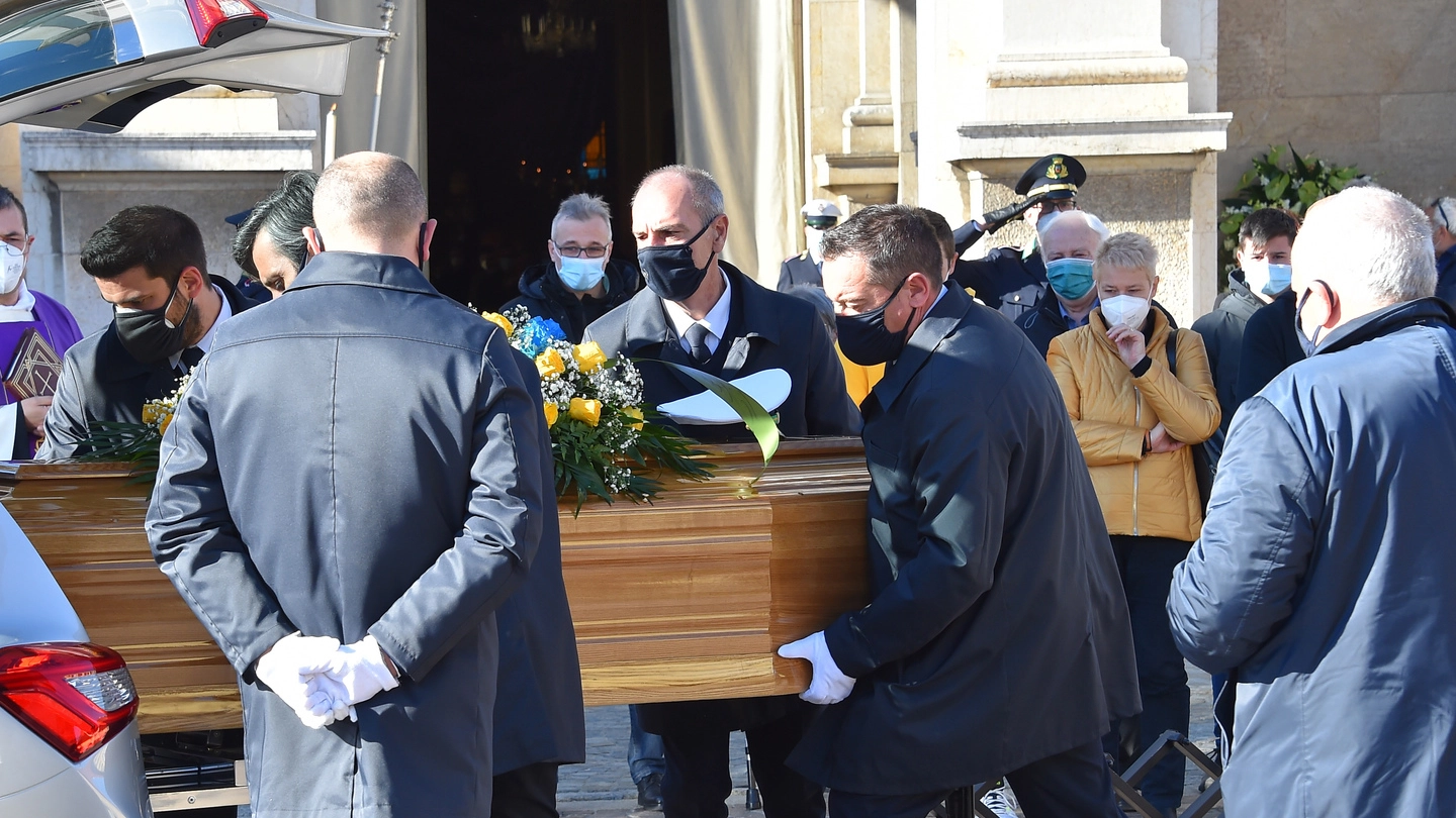 I funerali del vigile Marco Selmo
