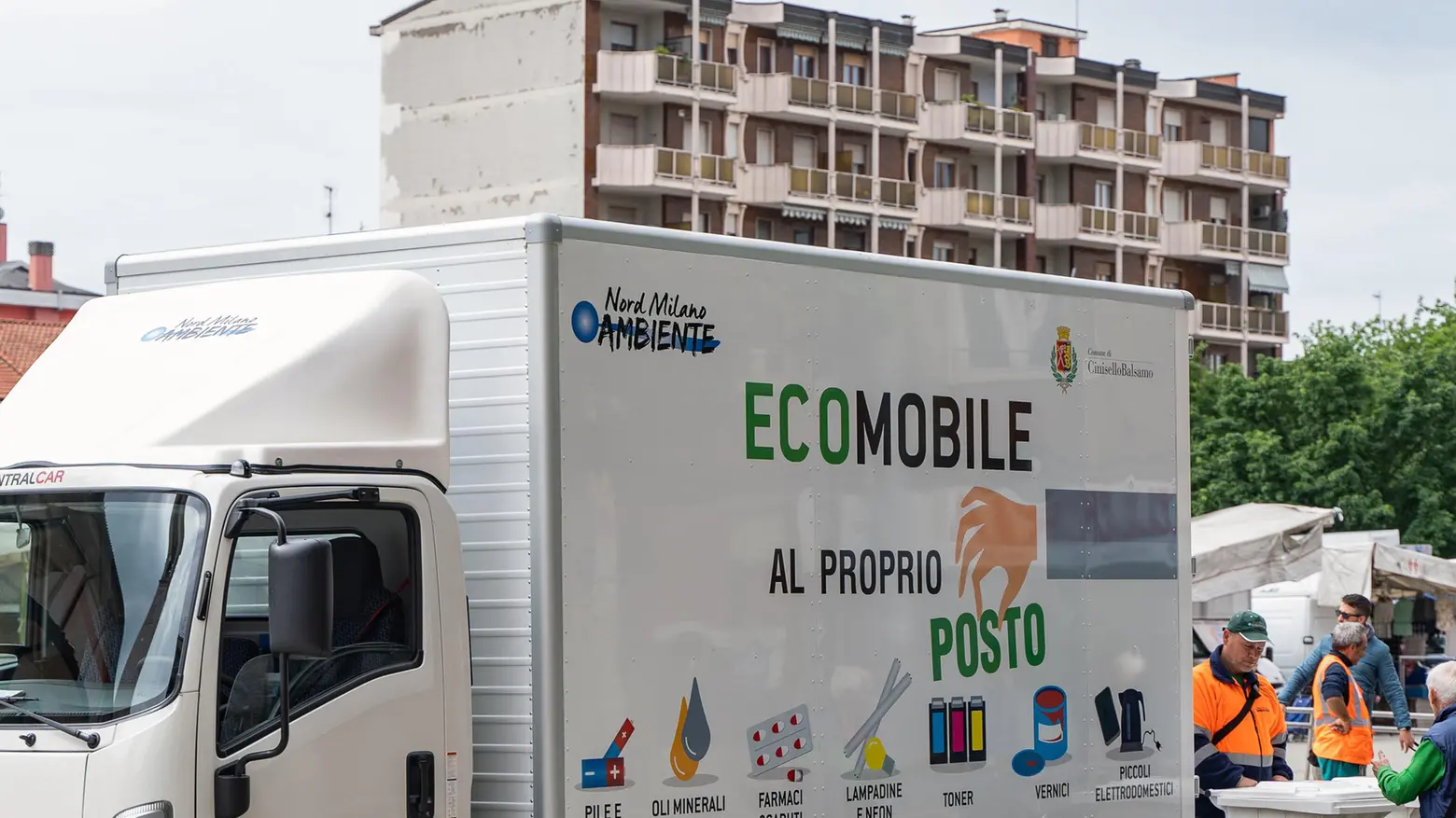 Ritiro rifiuti speciali e pericolosi, entra in azione la nuova ecomobile