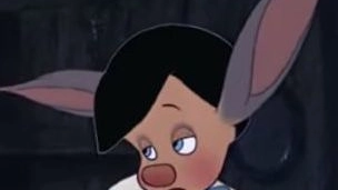 Pinocchio con le orecchie d'asino