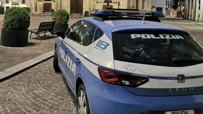 I due spacciatori sono stati arrestati dalla Polizia in piazza San Rocco