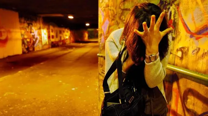 Perseguita la ex compagna: arrestato per stalking