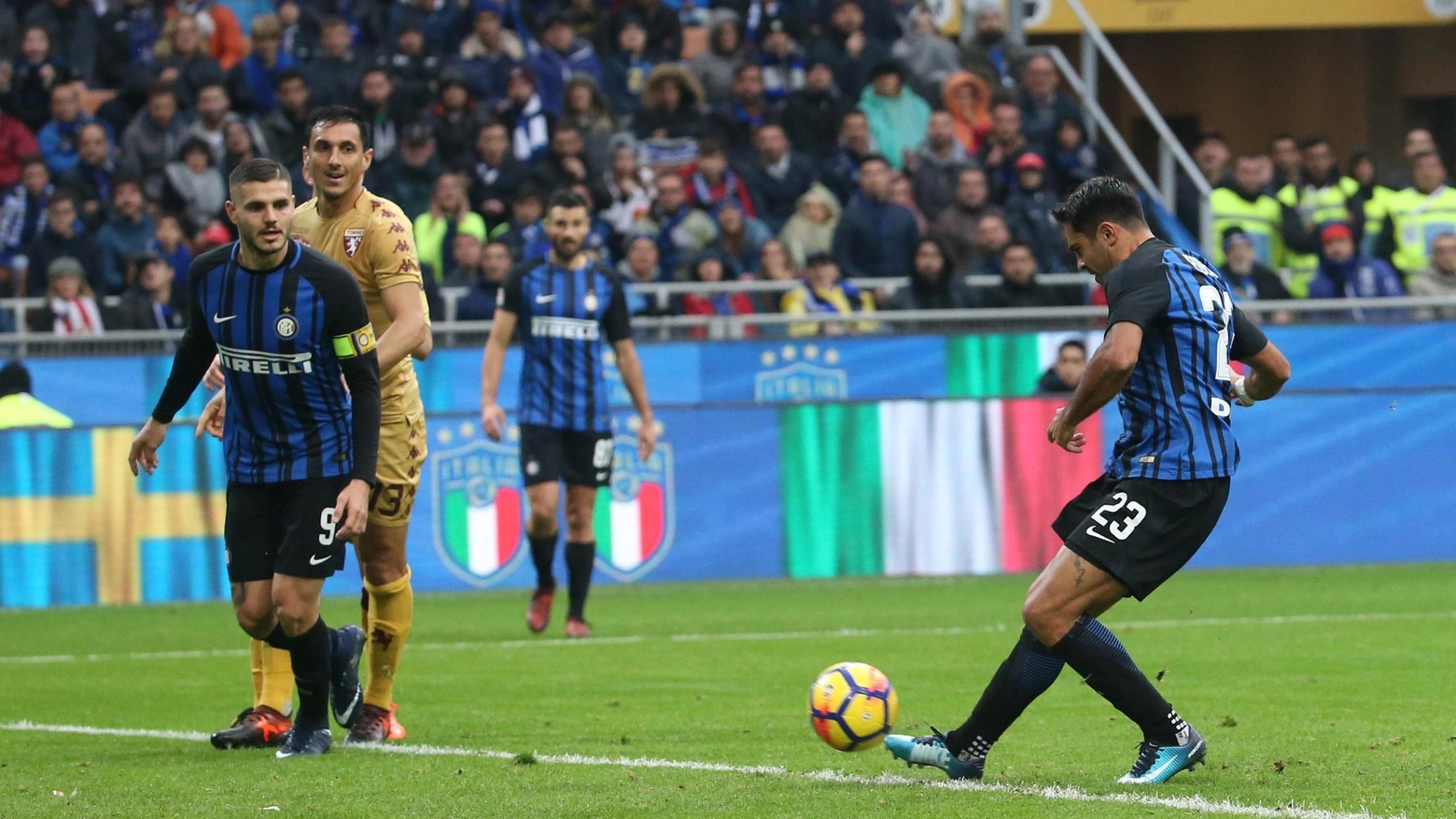 Eder dell'Inter segna il gol del pareggio