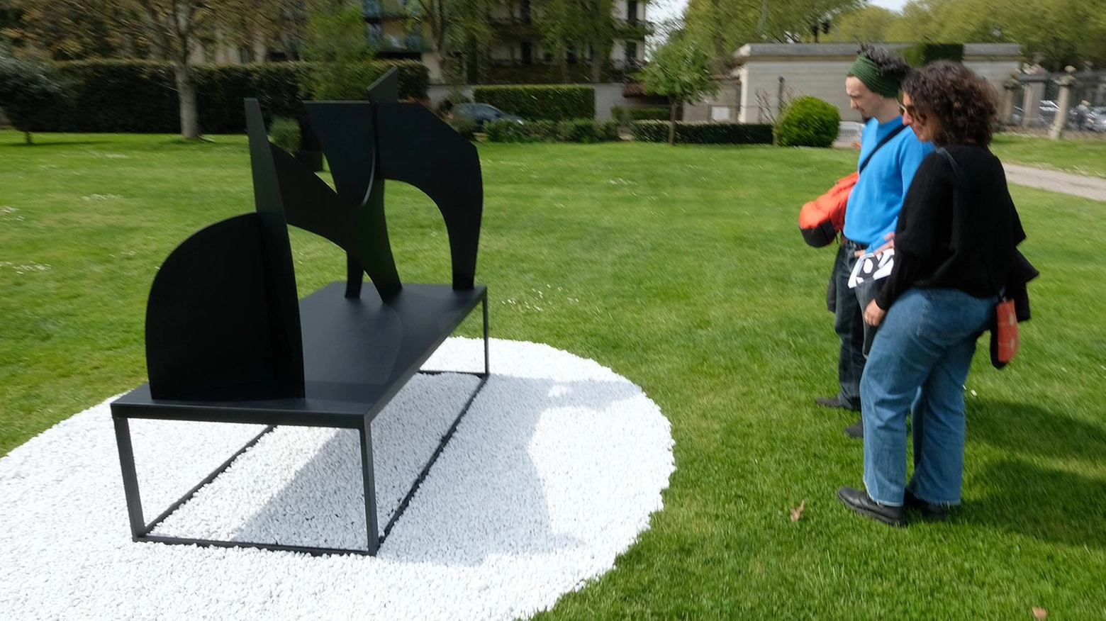 Restare giovani con l’arte Un percorso per anziani nelle serre della Villa Reale Restare giovani con l’arte Un percorso per anziani nelle serre della Villa Reale