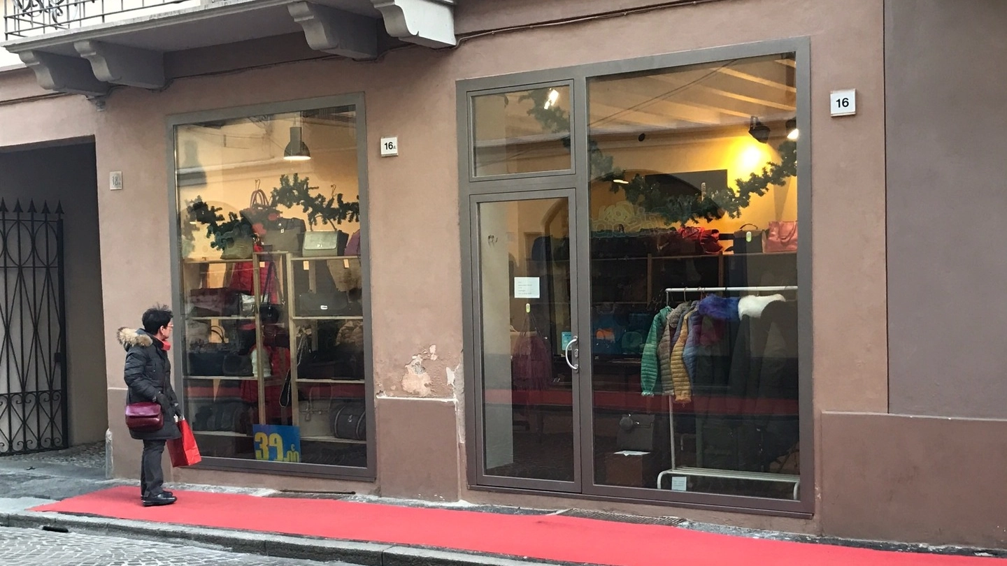 Il negozio d’abbigliamento My shop in via Cavour