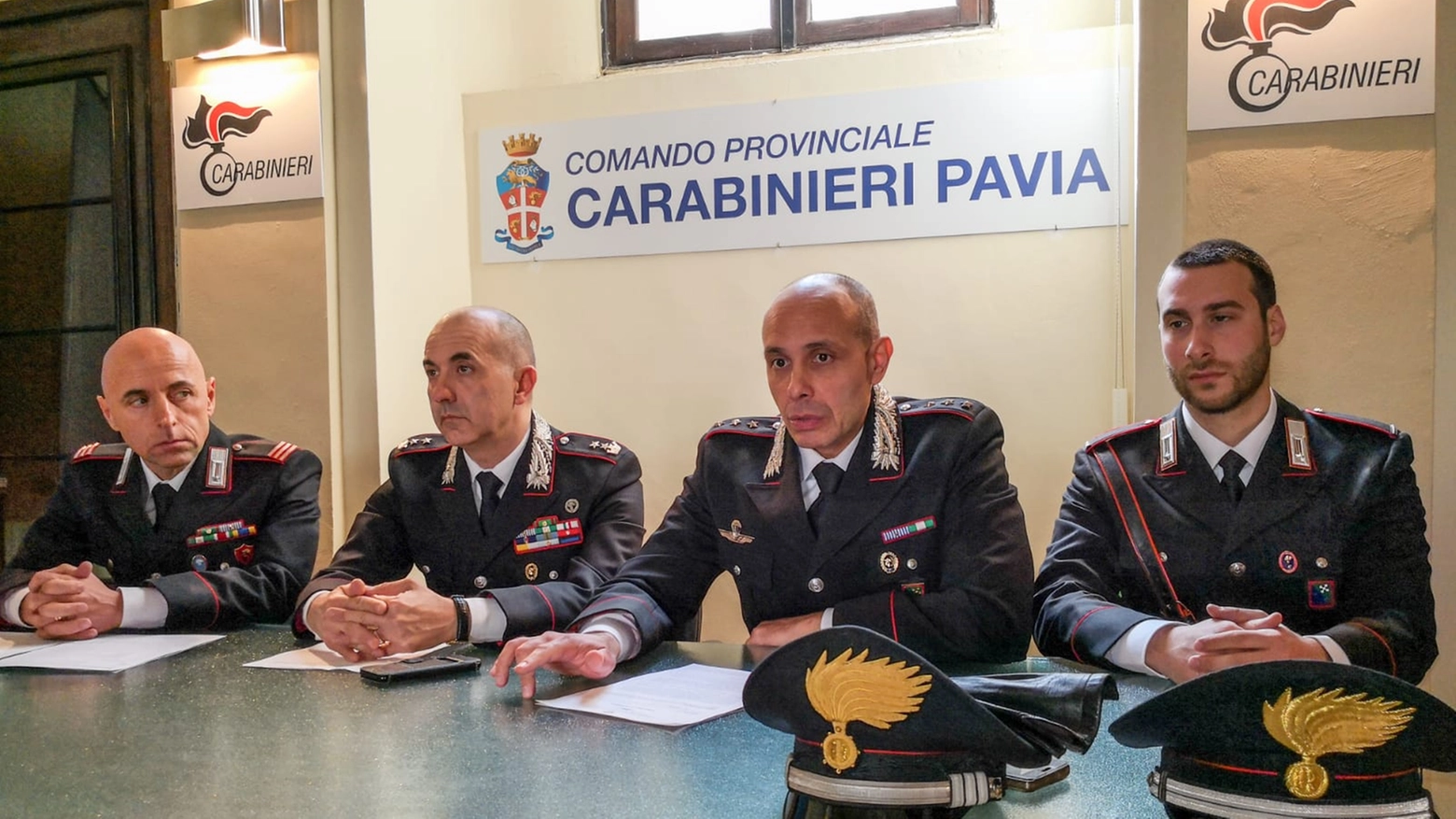 La conferenza stampa dei carabinieri a Pavia